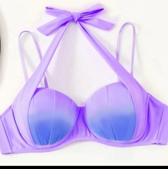 Pool Party! 🏖👙🩱👡🩴😎 - Picture 14 of 16